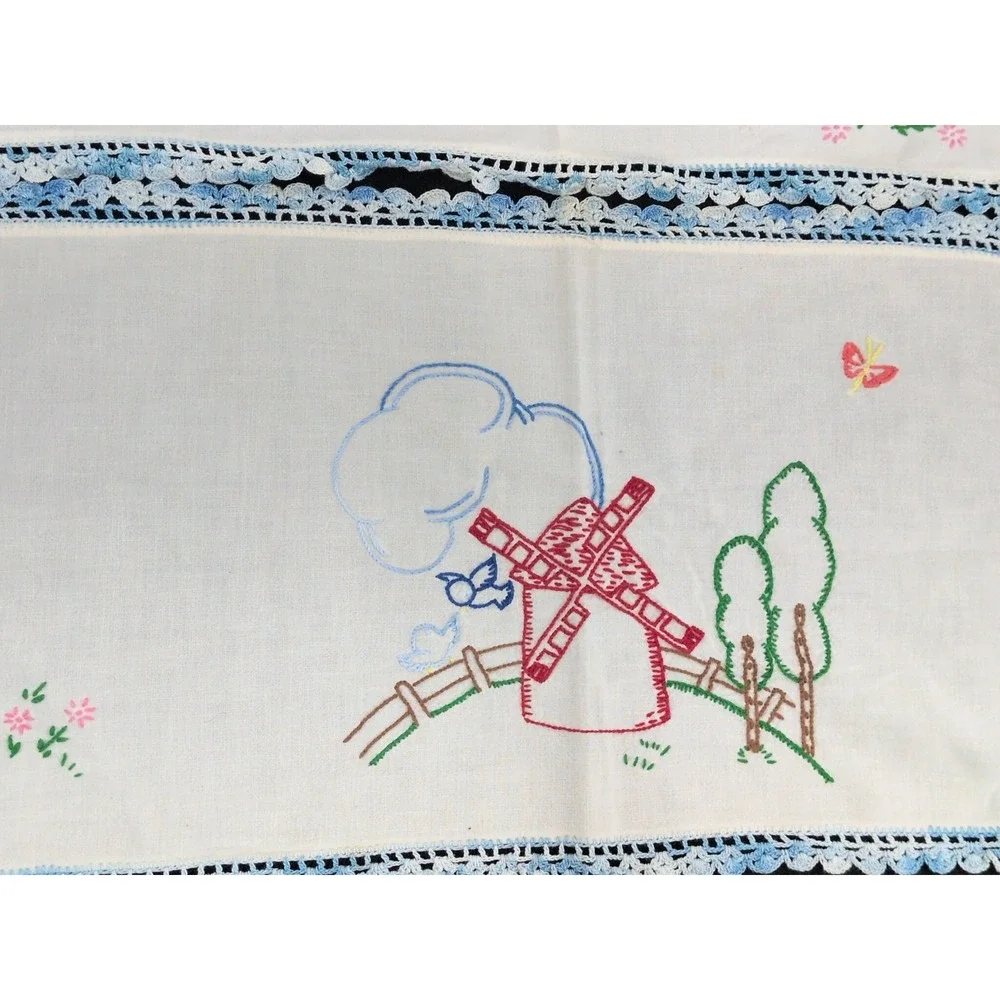 Pair VTG Handmade Embroidered Table Runner Farmhouse Farm Animals Blue Crochet